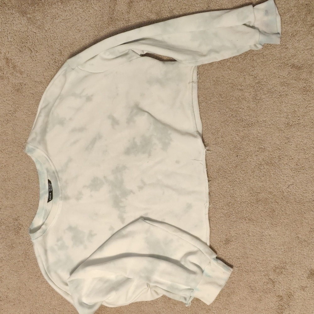 Crop sweater